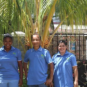 https://chez-augustine-guest-house.maheislandhotels.com