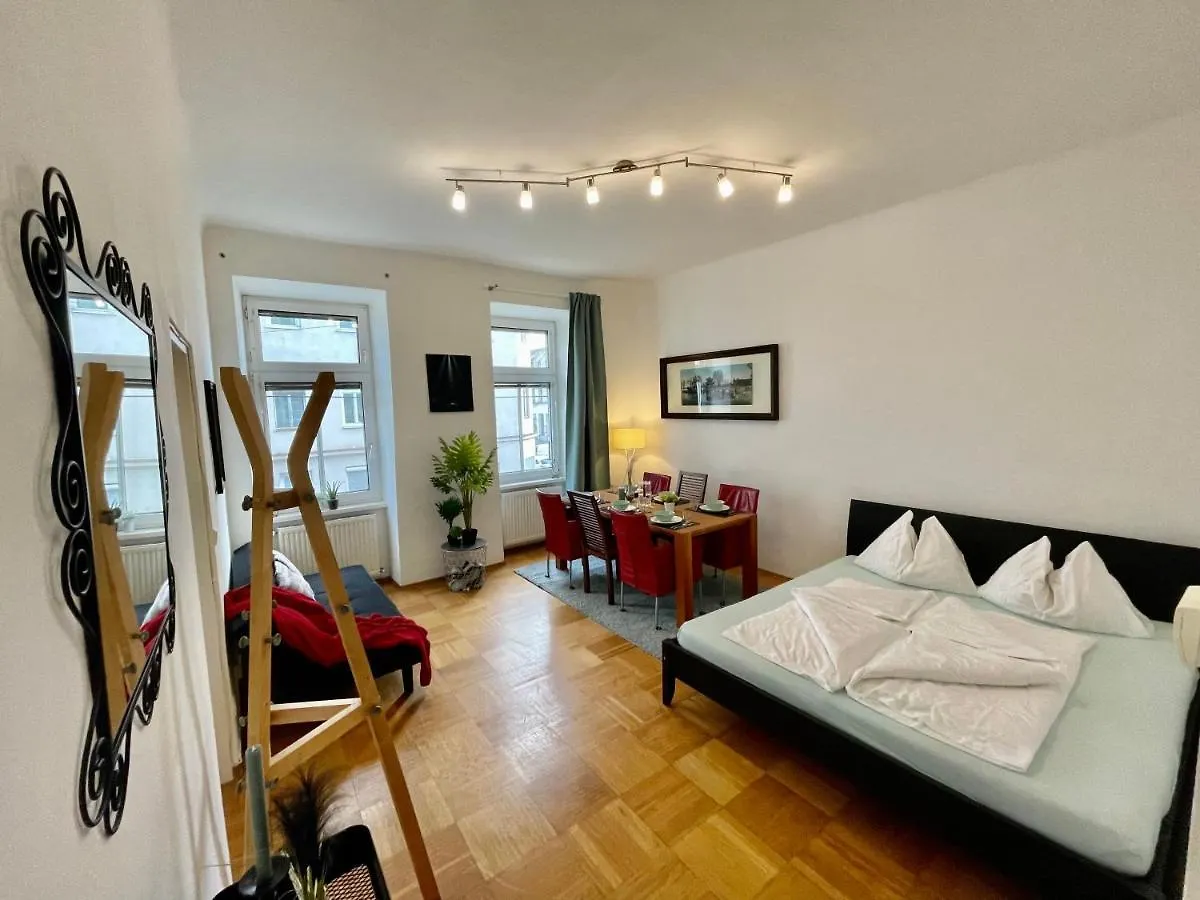 Nice Apartment Close To City Center Bécs Ausztria