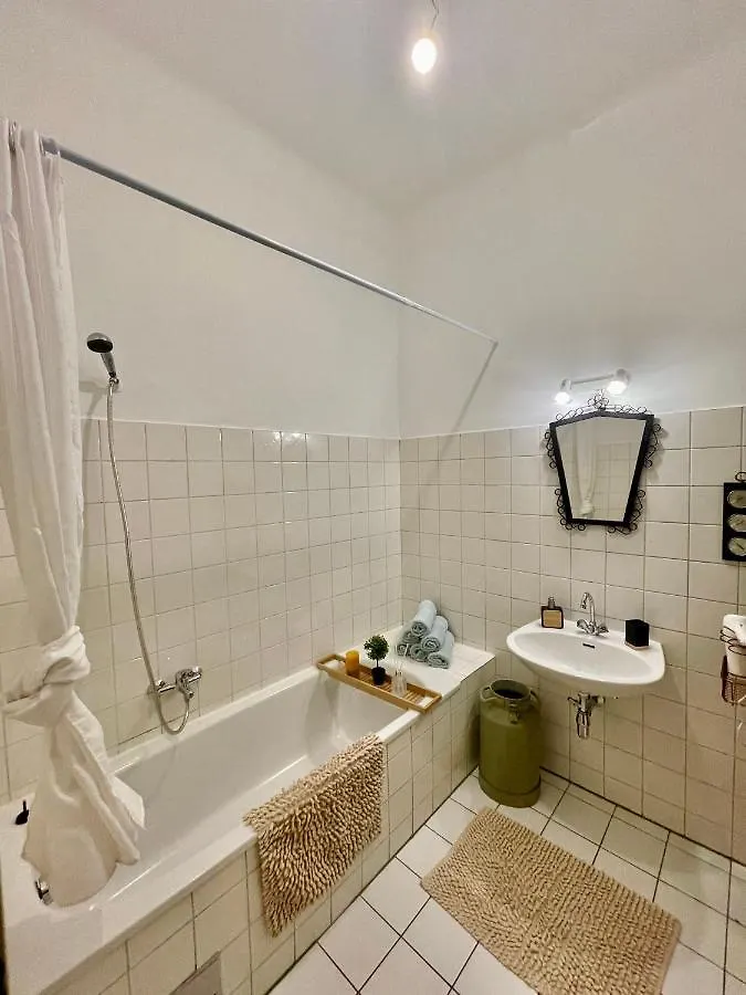 Nice Apartment Close To City Center Vienna Austria